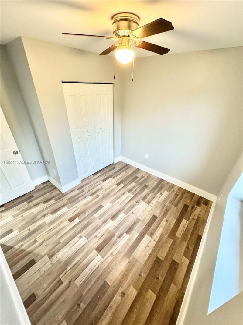 926 - 932 NW 2nd St, Fort Lauderdale, FL 33311 Photo