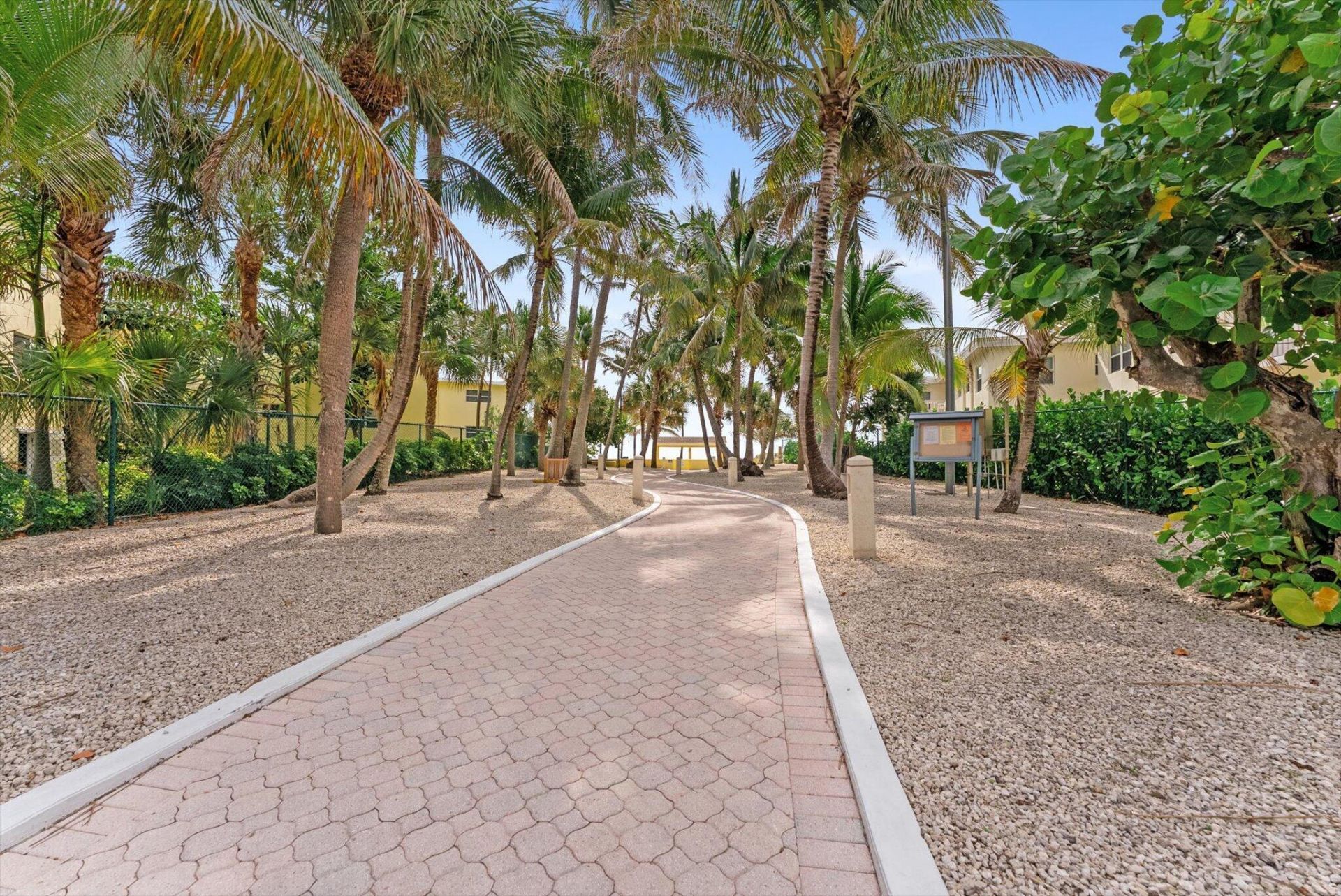 1391 S Ocean Boulevard, Unit 206, Pompano Beach, FL 33062 Photo