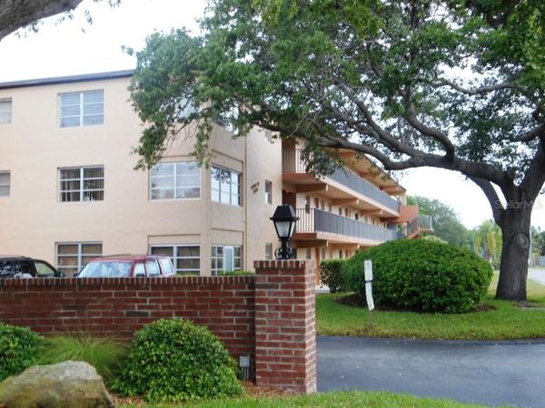 4600 98TH WAY N, Unit 108, ST PETERSBURG, FL 33708