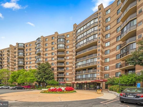 8340 GREENSBORO DRIVE, Unit 302, MCLEAN, VA 22102