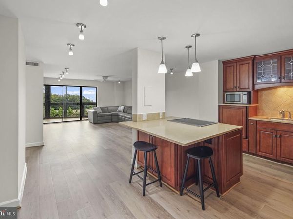 8340 GREENSBORO DRIVE, Unit 302, MCLEAN, VA 22102