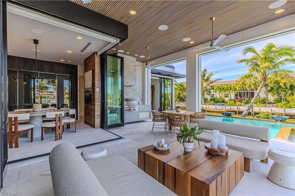 1100 Sandpiper St, Naples, FL 34102 Photo