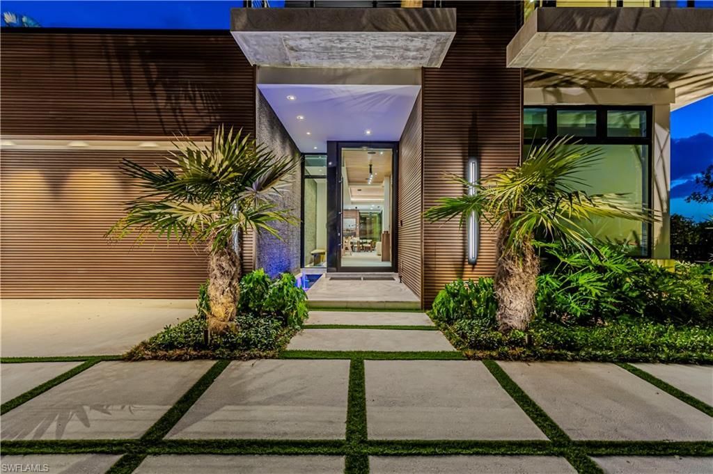 1100 Sandpiper St, Naples, FL 34102 Photo