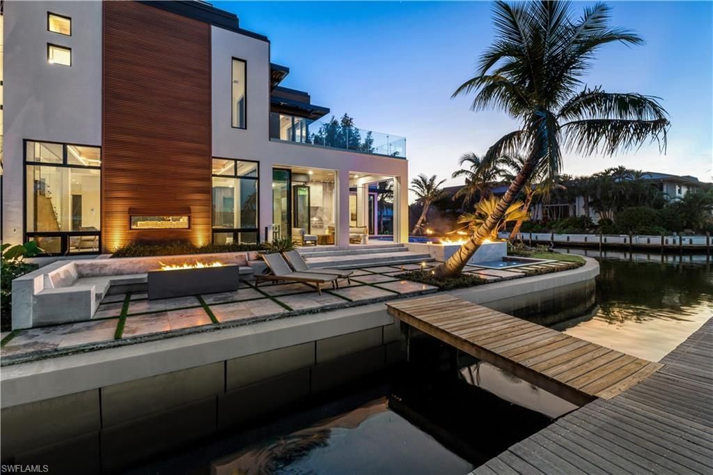 1100 Sandpiper St, Naples, FL 34102 Photo