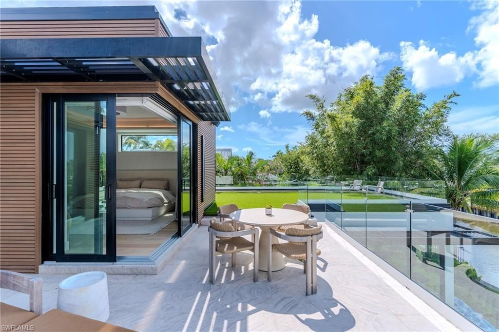 1100 Sandpiper St, Naples, FL 34102 Photo