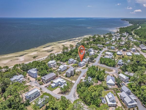 300 GULL WING Way, St Teresa, FL 32358