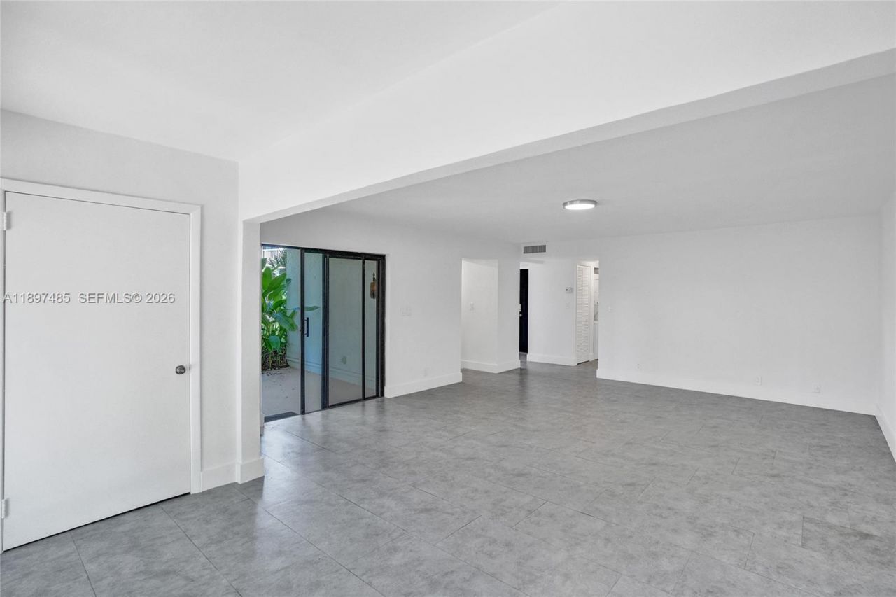 20332 NE 34th Ct, Unit 26, Aventura, FL 33180 Photo