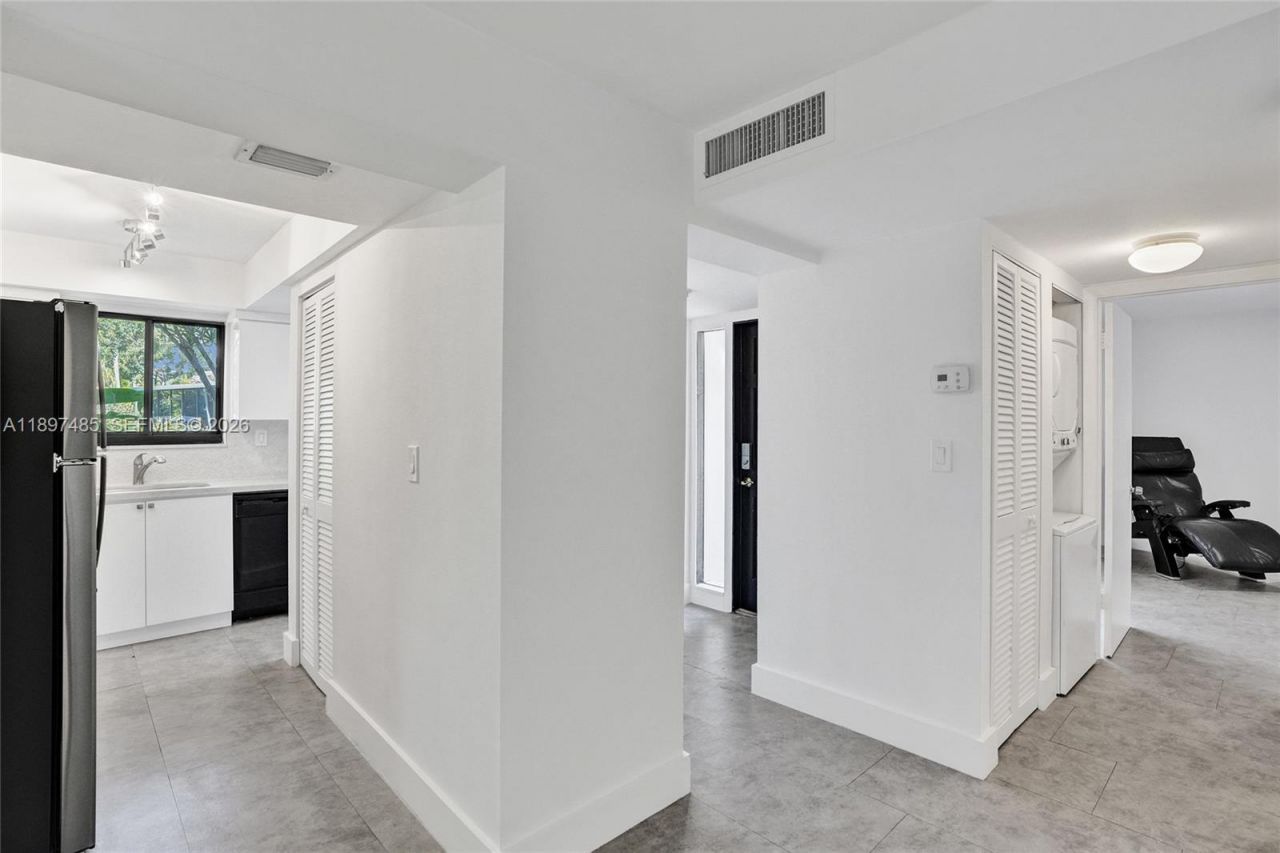 20332 NE 34th Ct, Unit 26, Aventura, FL 33180 Photo