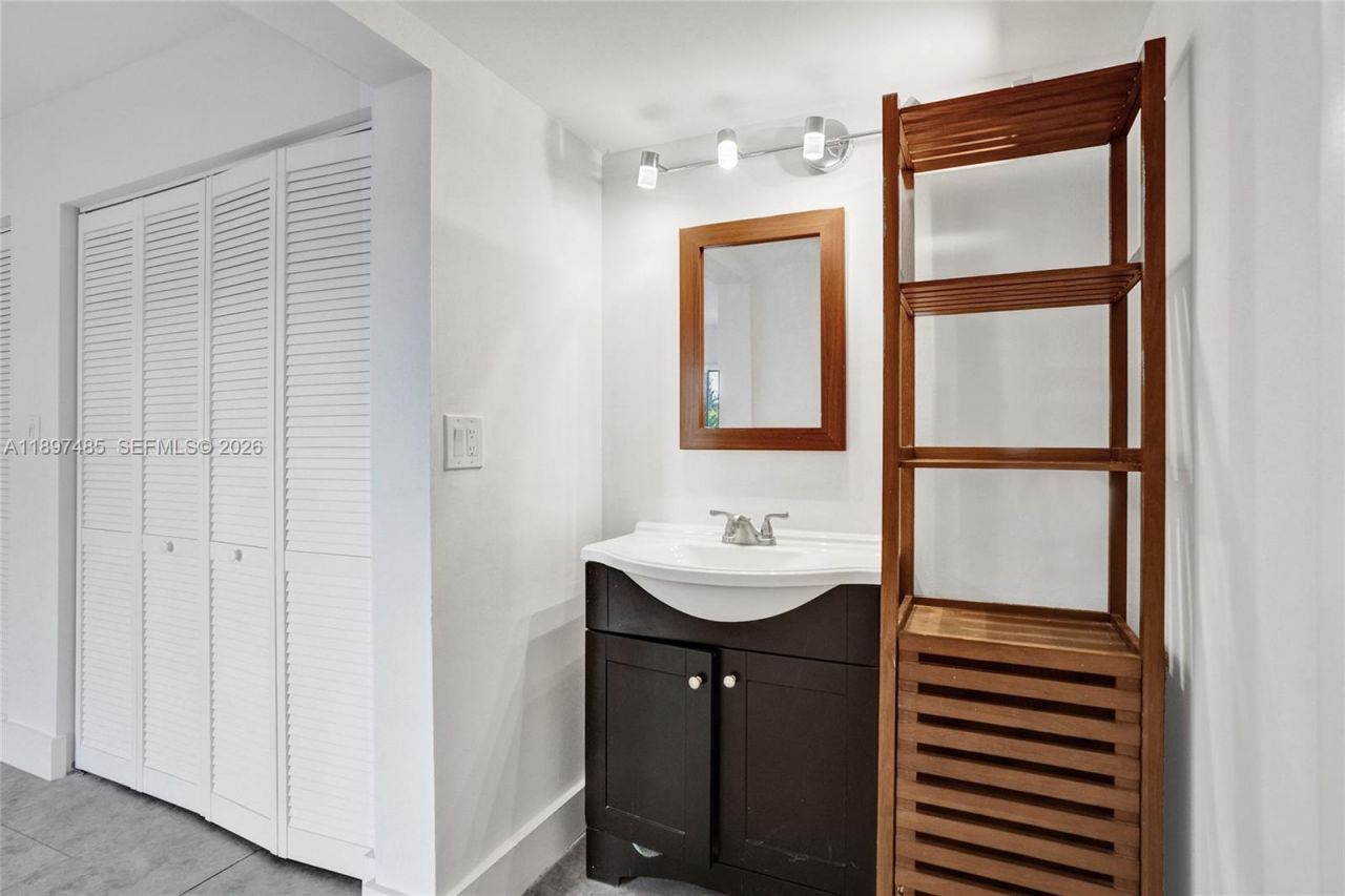 20332 NE 34th Ct, Unit 26, Aventura, FL 33180 Photo