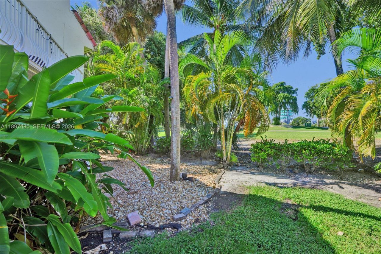 20332 NE 34th Ct, Unit 26, Aventura, FL 33180 Photo