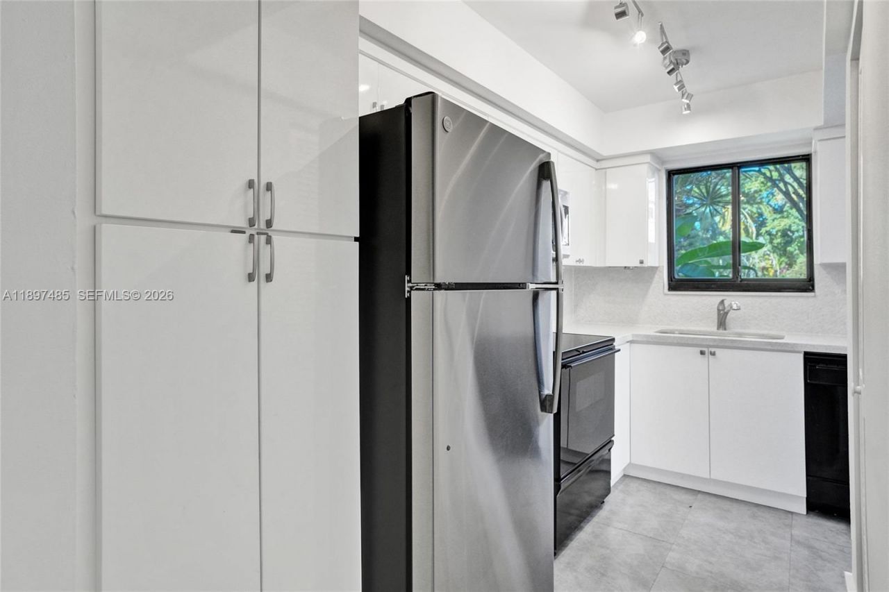 20332 NE 34th Ct, Unit 26, Aventura, FL 33180 Photo