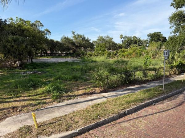 414 E EMILY STREET, TAMPA, FL 33603