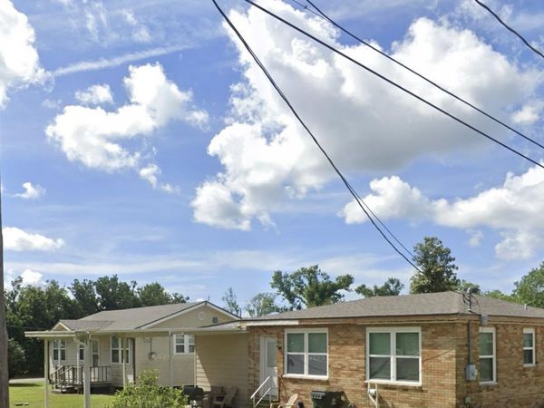 381 & 383 Bayou Blue Rd, Houma, LA 70364