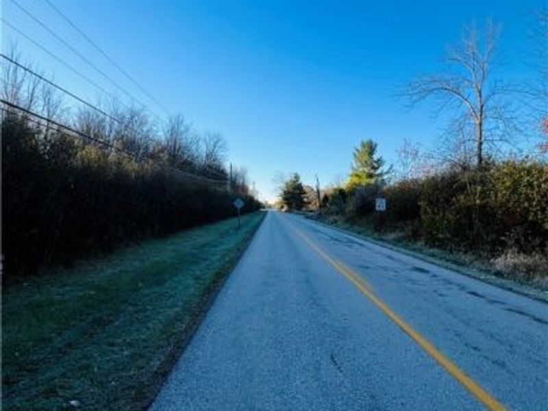 371 Rome Rock Creek Road, Roaming Shores, OH 44084 Photo 3