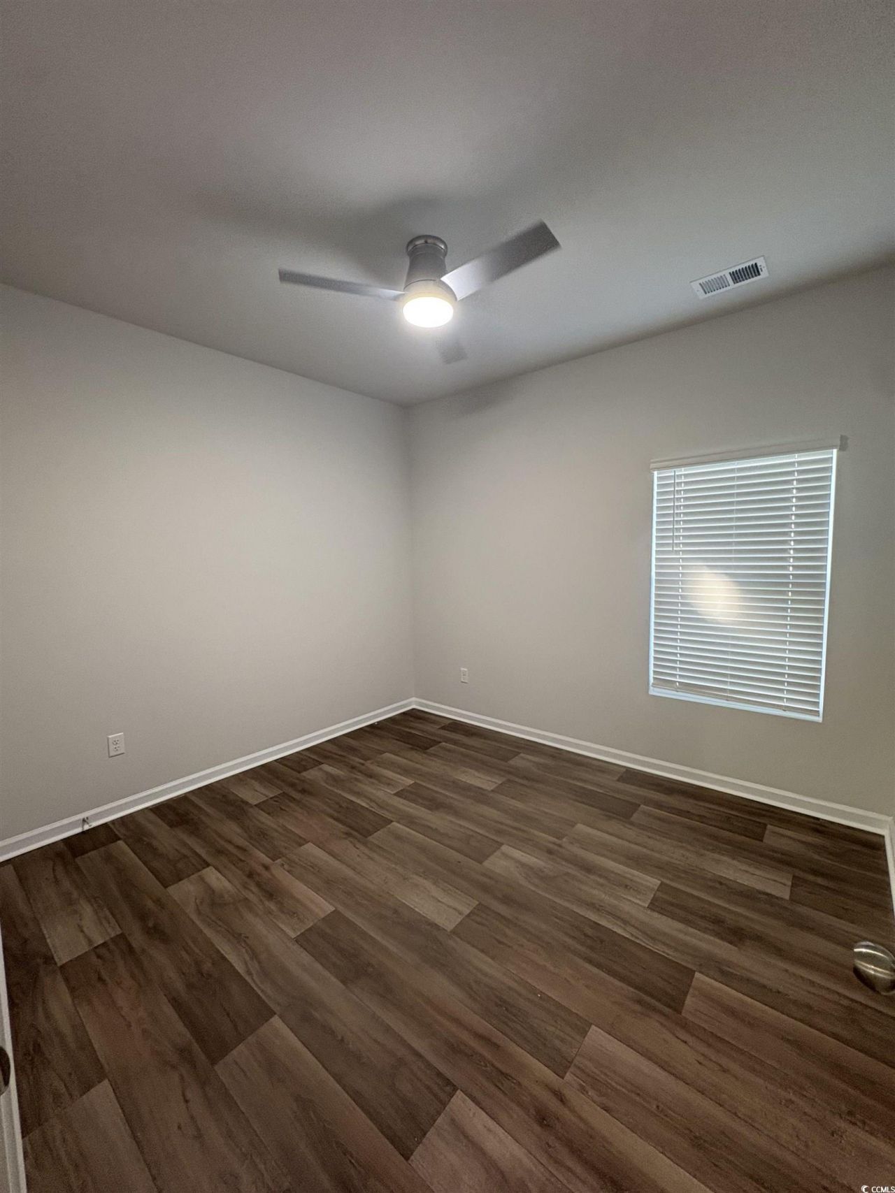 820 Wapama St. Photo 10