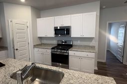 820 Wapama St. photo 4