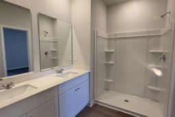 820 Wapama St. photo 4