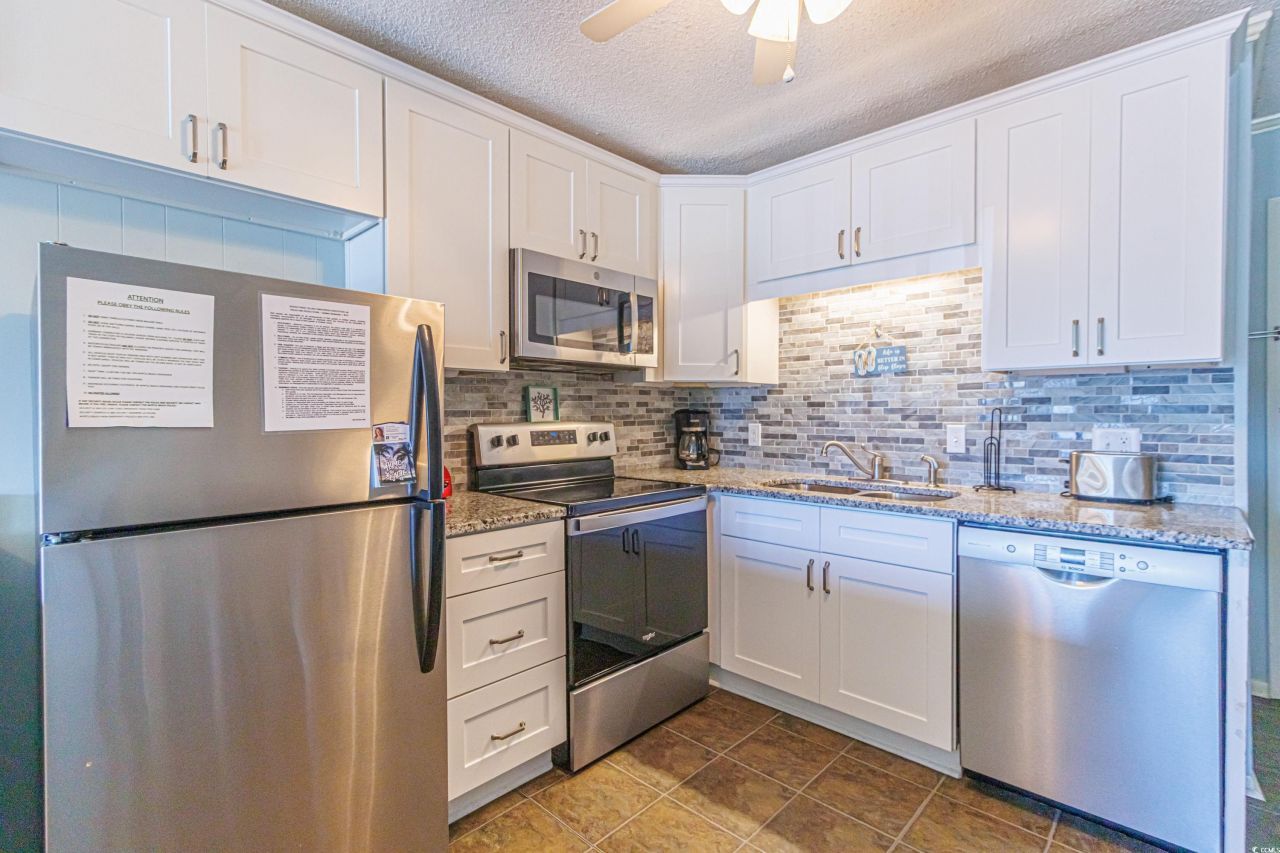 5601 N Ocean Blvd. Photo 14