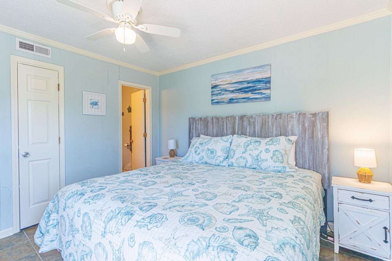 5601 N Ocean Blvd. Photo 18