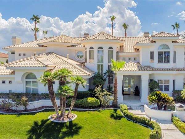 23 Cascade Creek Lane, Las Vegas, NV 89113