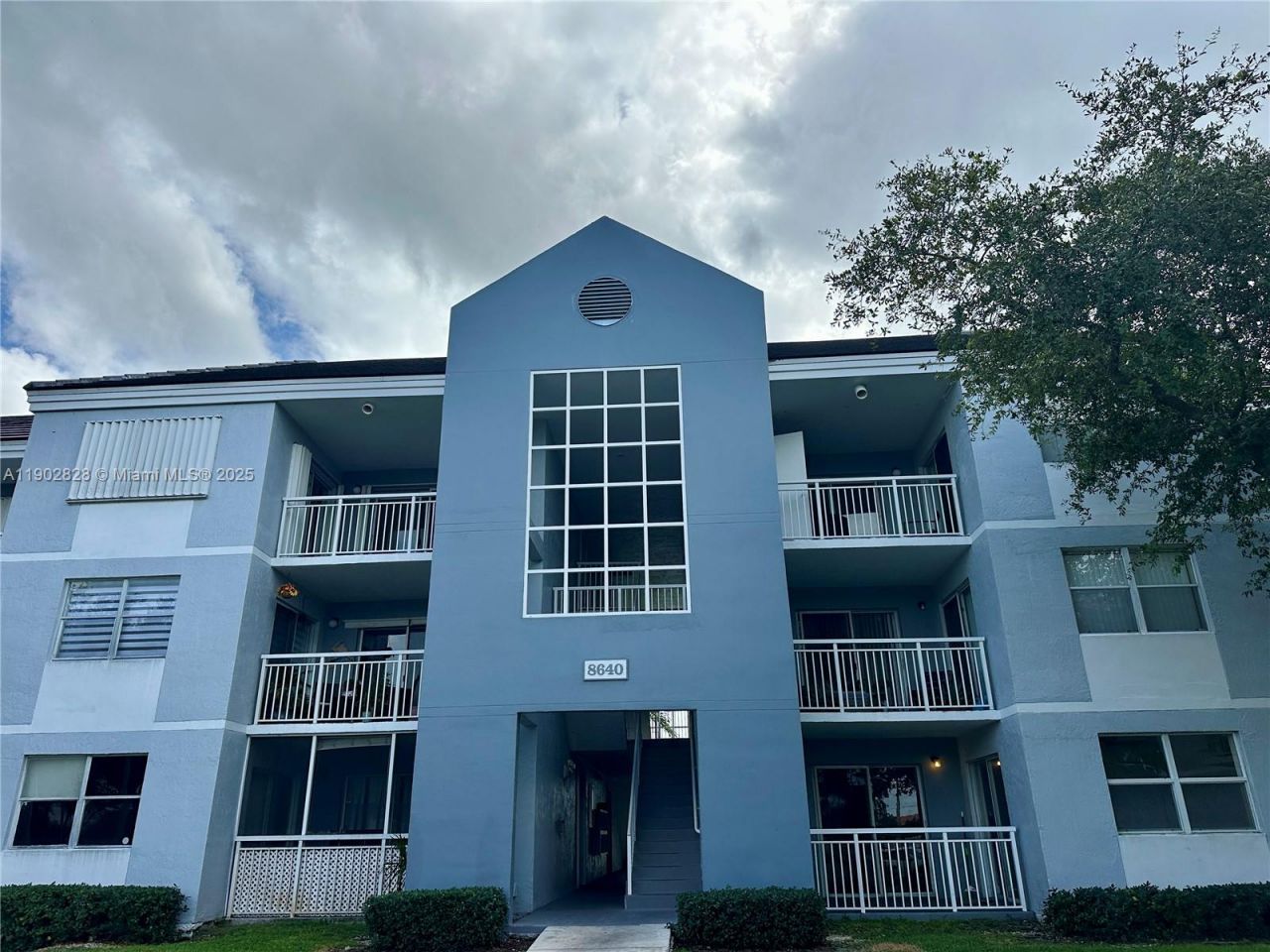8640 SW 212th St, Unit 307, Cutler Bay, FL 33189 Photo
