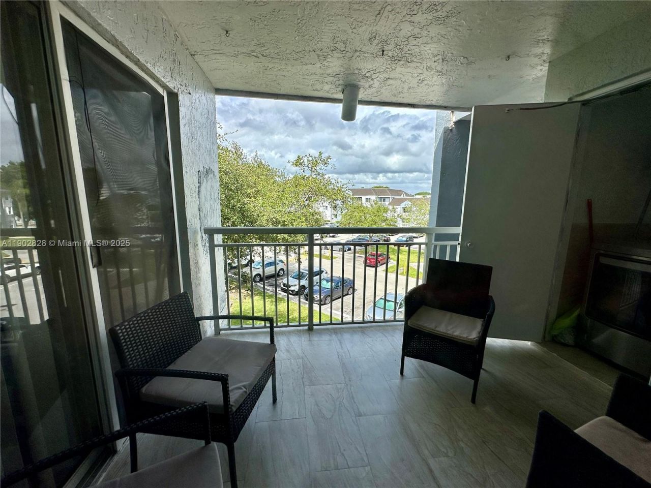 8640 SW 212th St, Unit 307, Cutler Bay, FL 33189 Photo