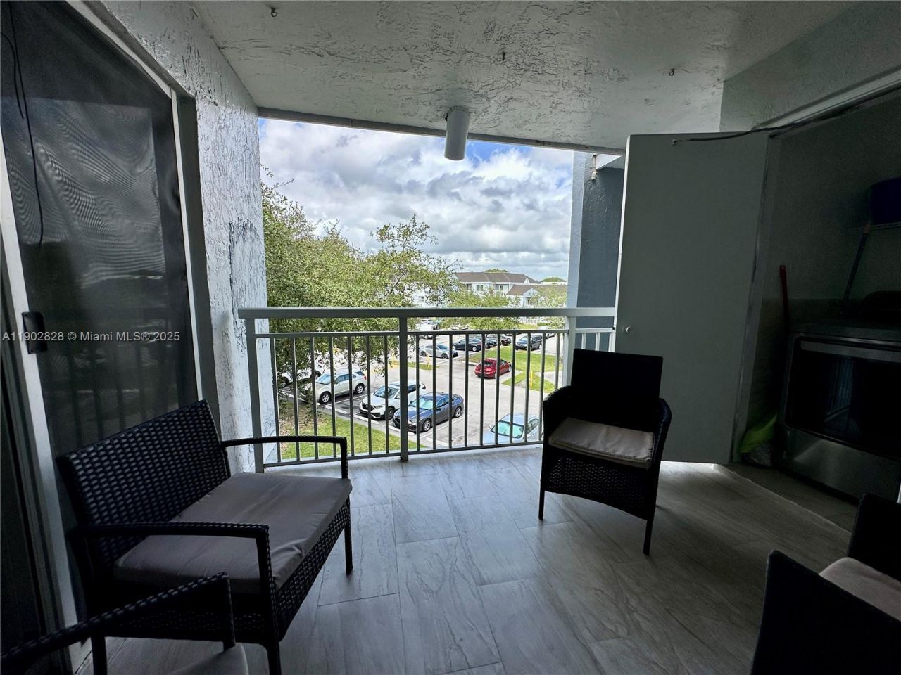 8640 SW 212th St, Unit 307, Cutler Bay, FL 33189 Photo