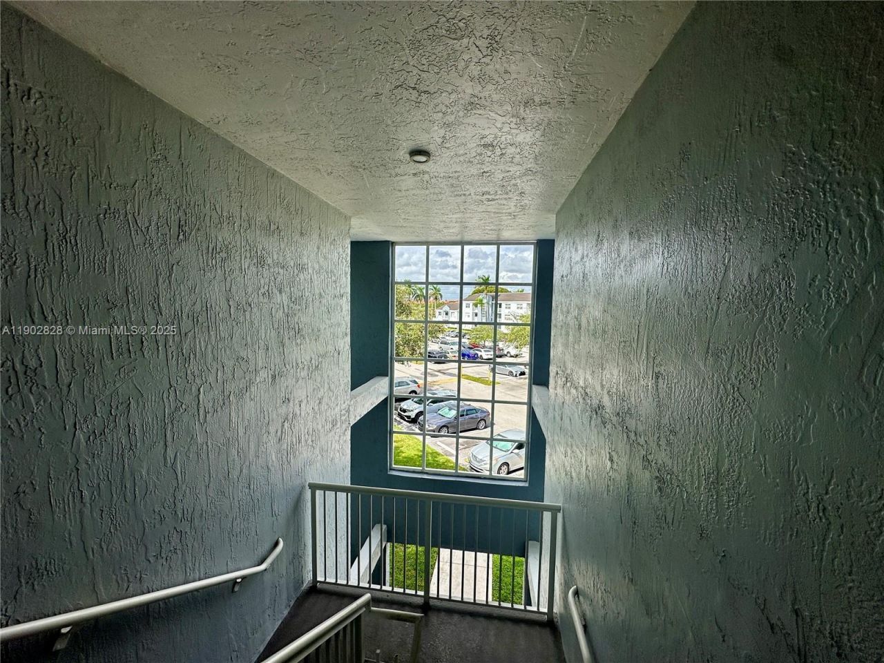 8640 SW 212th St, Unit 307, Cutler Bay, FL 33189 Photo