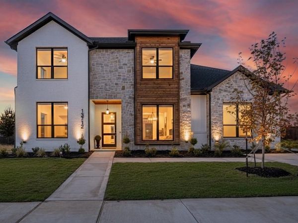 13712 W Riviera Drive, Fort Worth, TX 76028