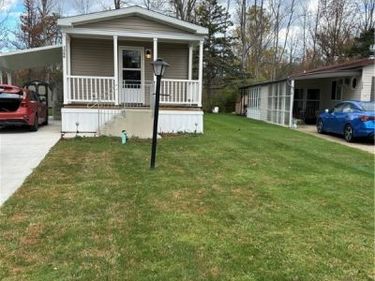 1066 Northwood Drive, Derby, NY 14047