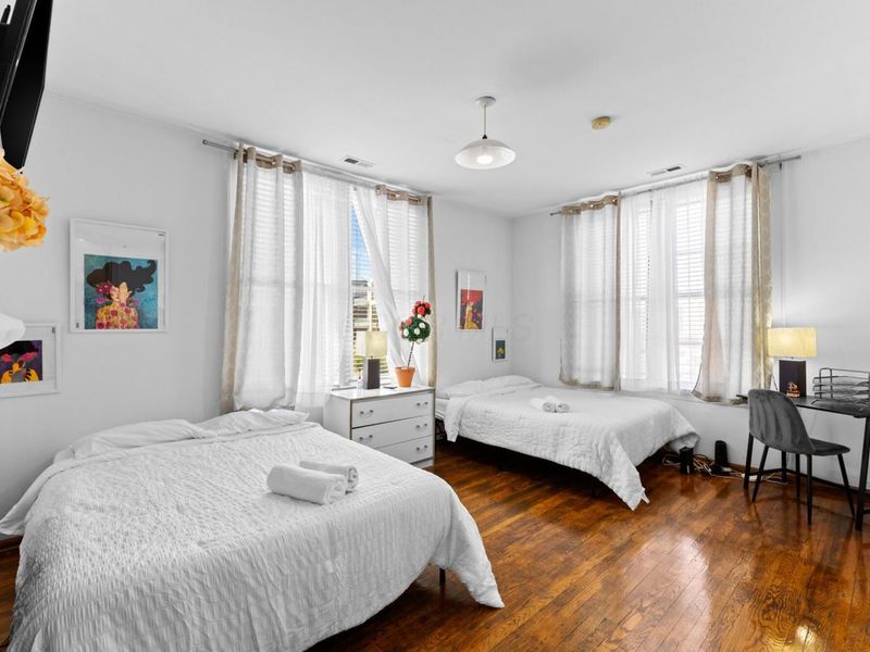 854 N High Street, Unit F, Columbus, OH 43215 Photo 4