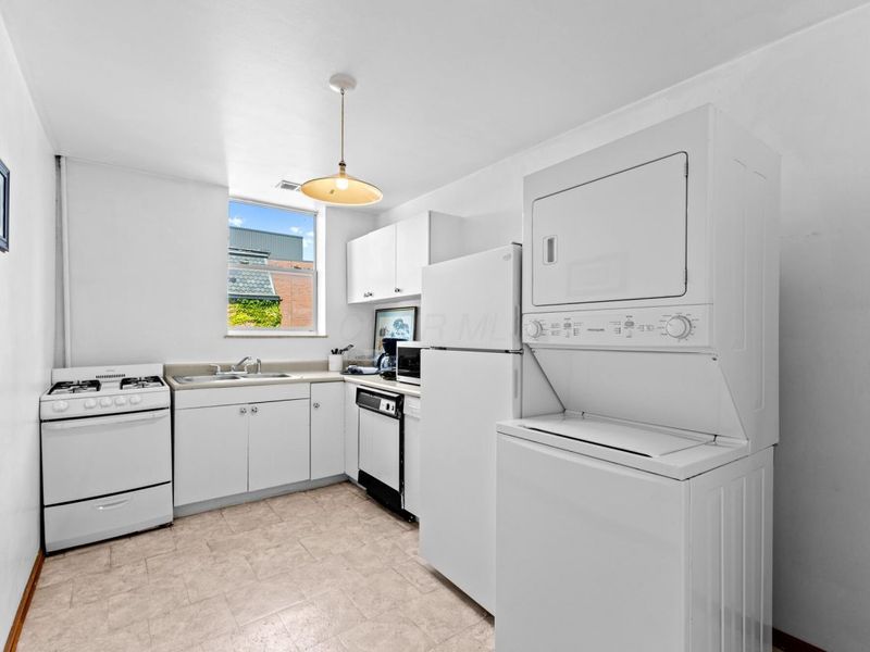 854 N High Street, Unit F, Columbus, OH 43215 Photo 8