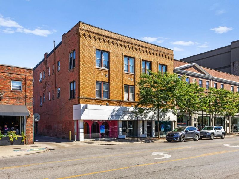 854 N High Street, Unit G, Columbus, OH 43215 Photo 2
