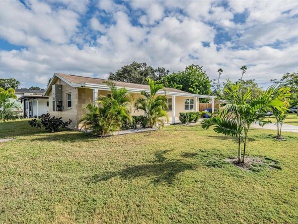 1565 CONNECTICUT AVENUE NE, ST PETERSBURG, FL 33703