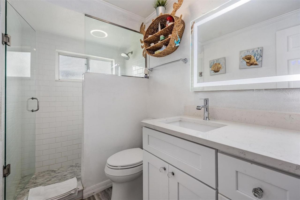 1565 Connecticut Avenue Ne, Saint Petersburg, FL 33703 Photo