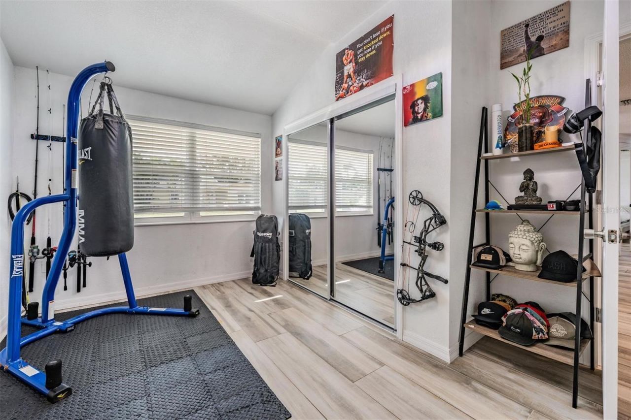 1565 Connecticut Avenue Ne, Saint Petersburg, FL 33703 Photo