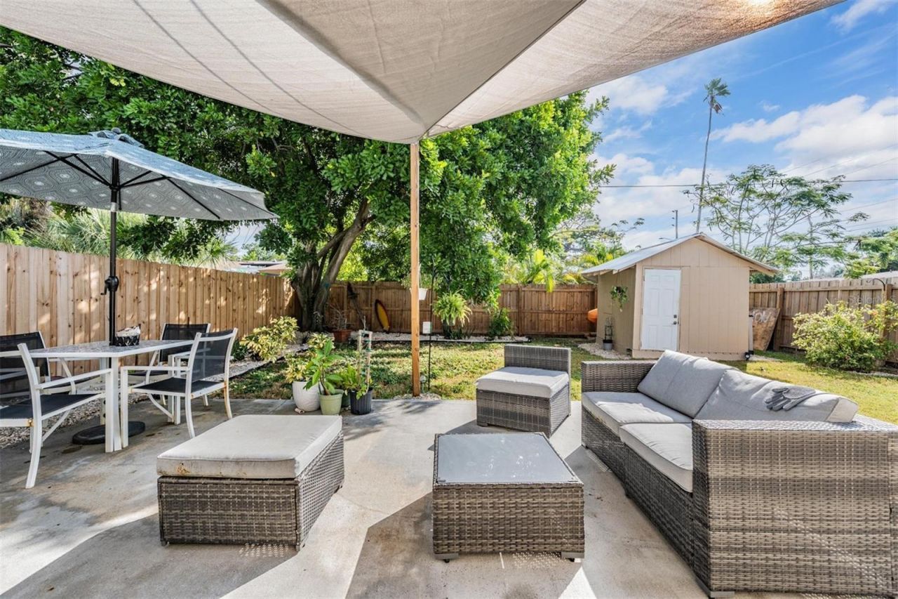 1565 Connecticut Avenue Ne, Saint Petersburg, FL 33703 Photo