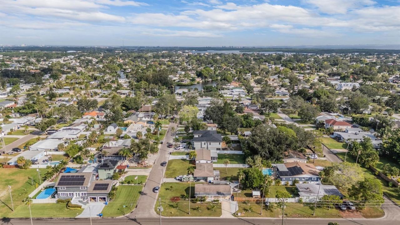 1565 Connecticut Avenue Ne, Saint Petersburg, FL 33703 Photo