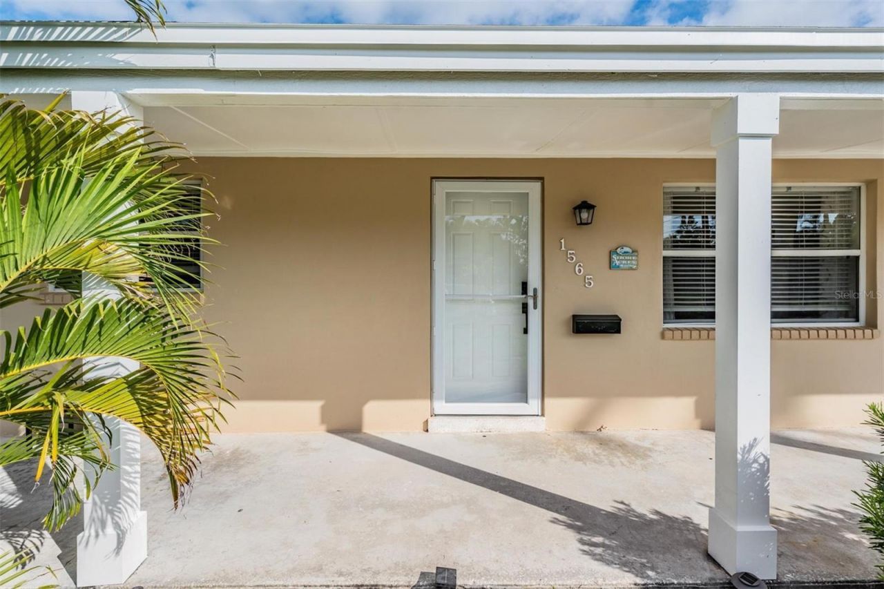 1565 Connecticut Avenue Ne, Saint Petersburg, FL 33703 Photo