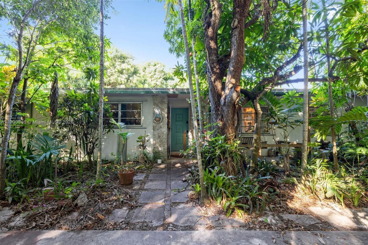 15290 SW 82nd Ave, Palmetto Bay, FL 33157 Photo