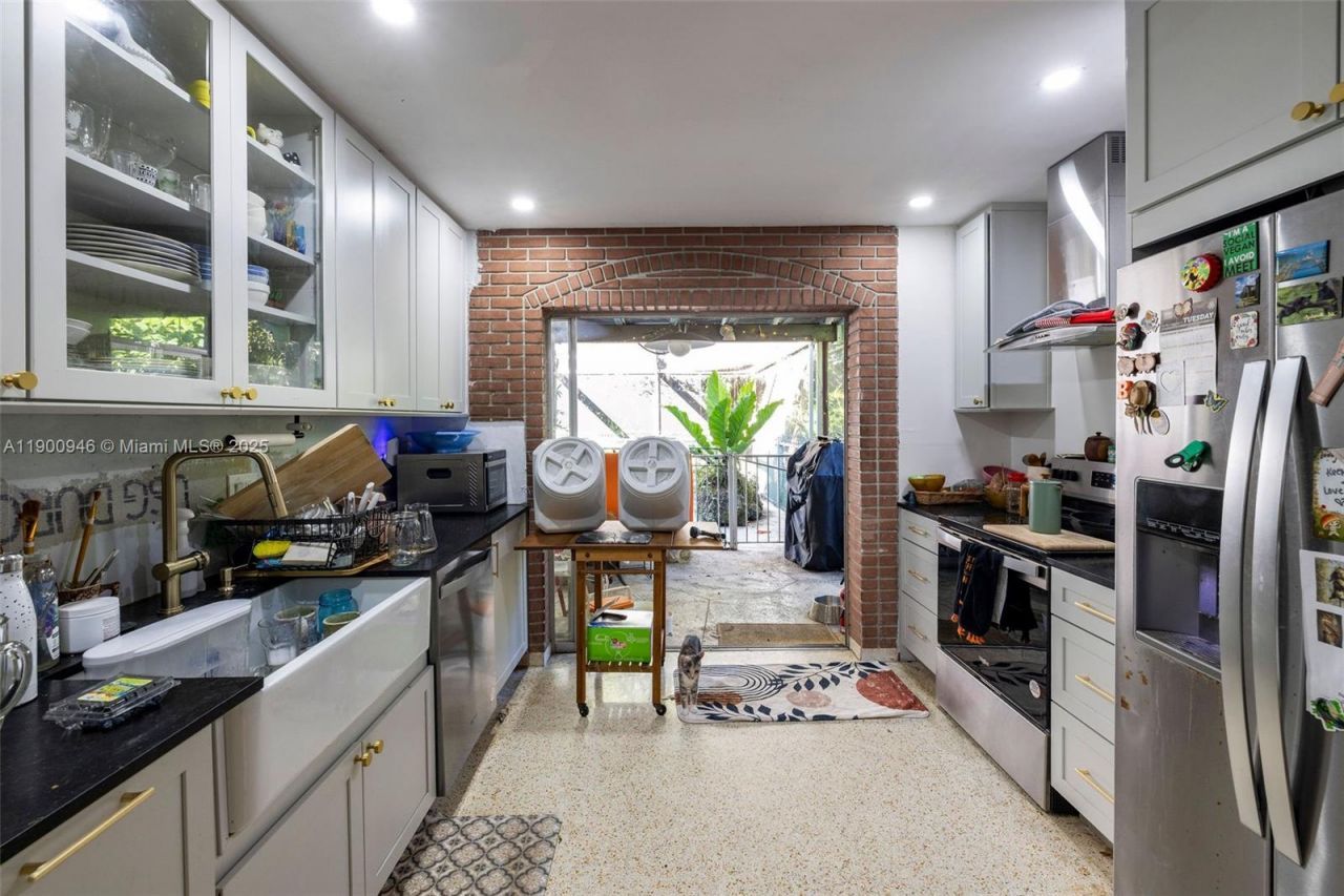 15290 SW 82nd Ave, Palmetto Bay, FL 33157 Photo