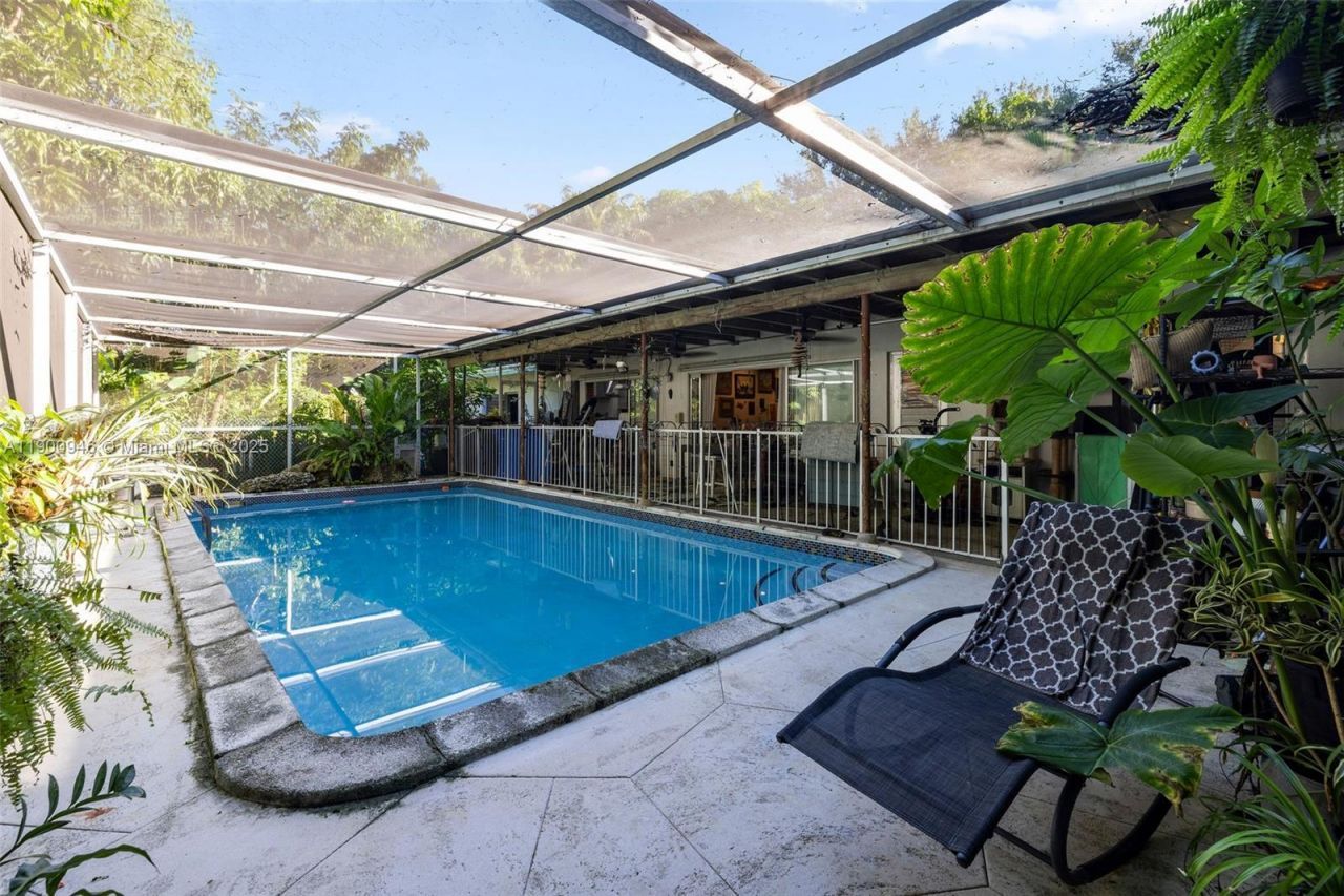 15290 SW 82nd Ave, Palmetto Bay, FL 33157 Photo