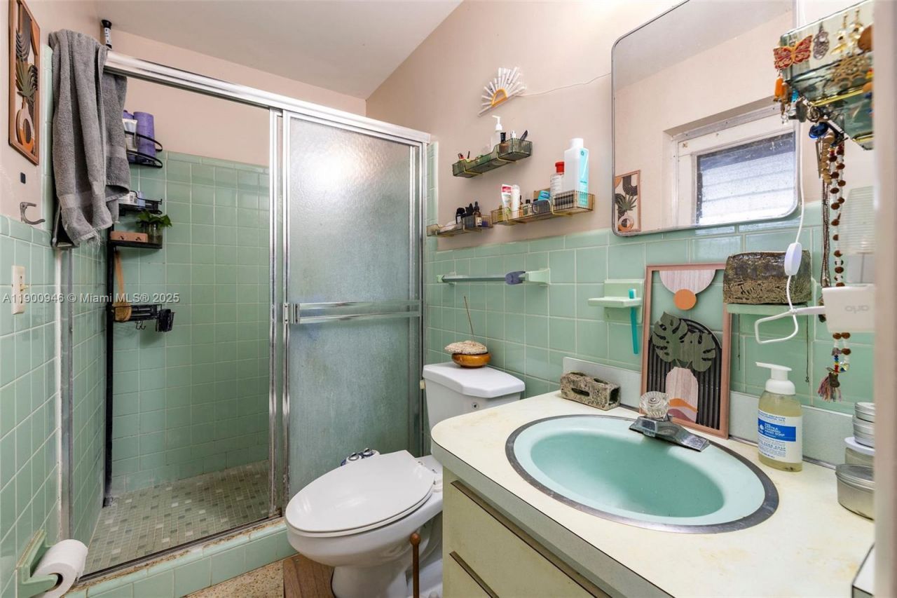 15290 SW 82nd Ave, Palmetto Bay, FL 33157 Photo