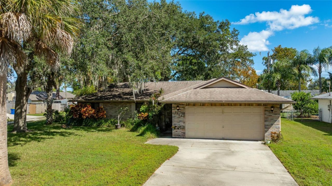 3303 Yule Tree Drive, Edgewater, FL 32141 Photo