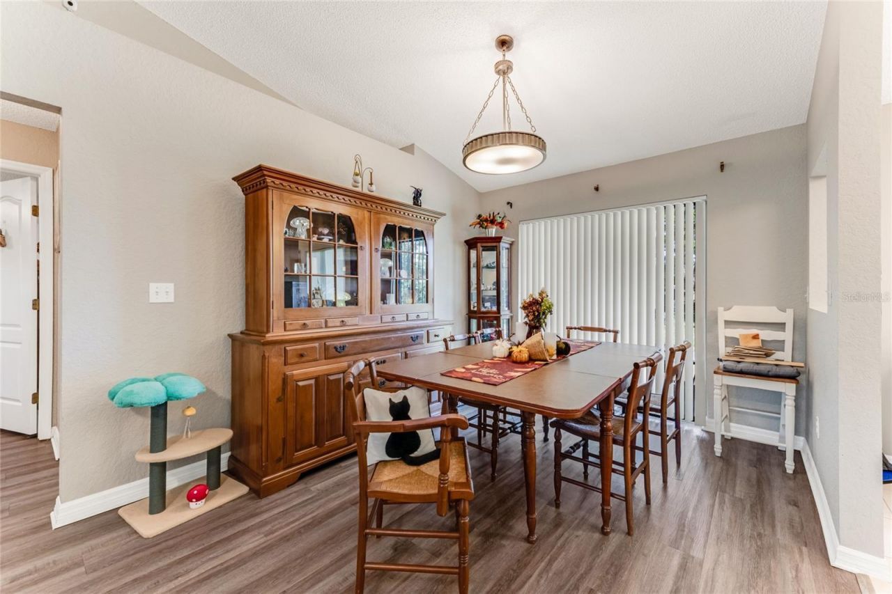 3303 Yule Tree Drive, Edgewater, FL 32141 Photo