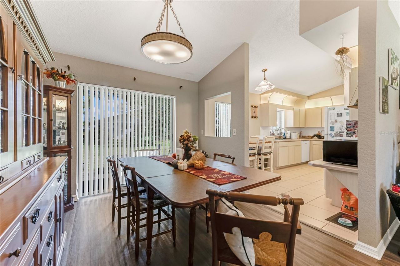 3303 Yule Tree Drive, Edgewater, FL 32141 Photo