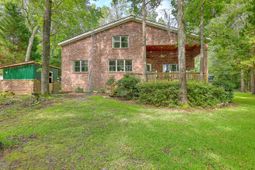 184 Burbank Drive photo 4