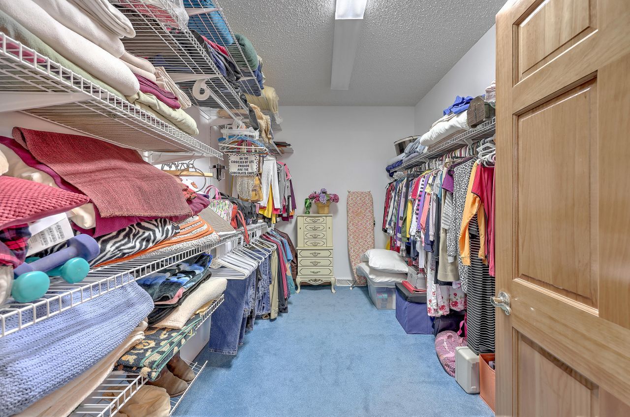 184 Burbank Drive Photo 41