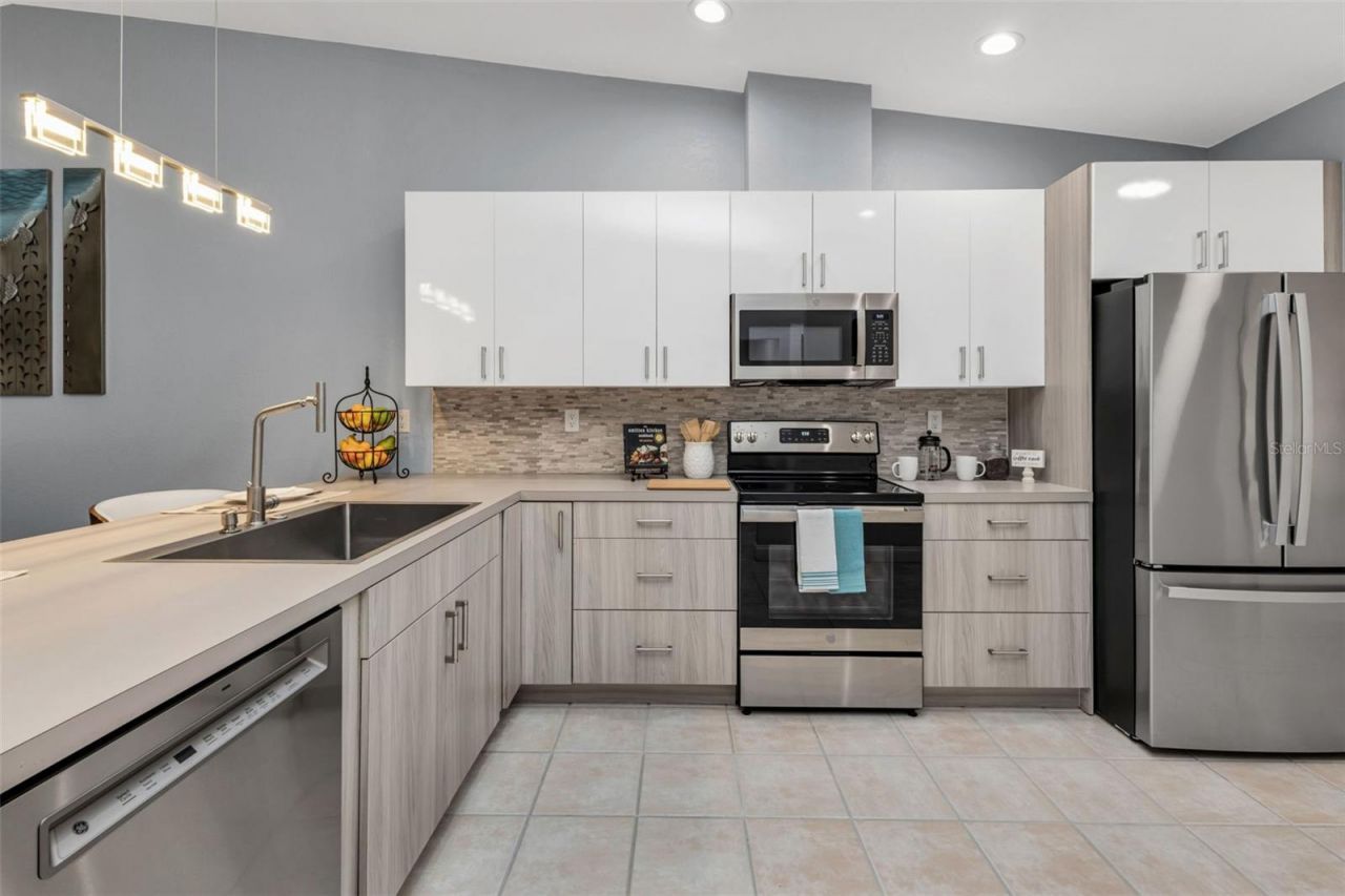 3830 Bal Harbor Boulevard, Unit 9, Punta Gorda, FL 33950 Photo