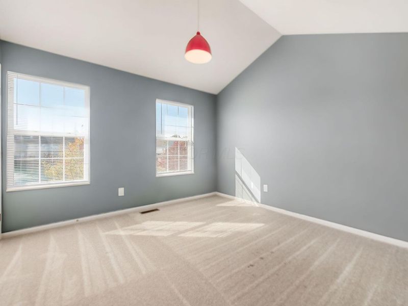 1024 Hartford Village Boulevard, Columbus, OH 43228 Photo 21